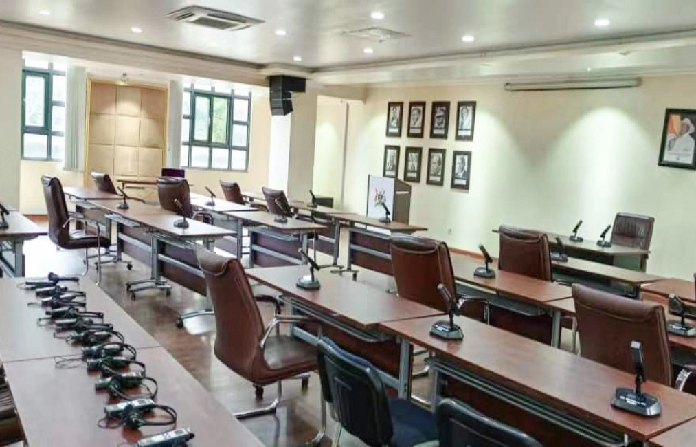 Sistema di conferenza WiFi 5G per la sala conferenze del ministero degli affari esteri in Uganda