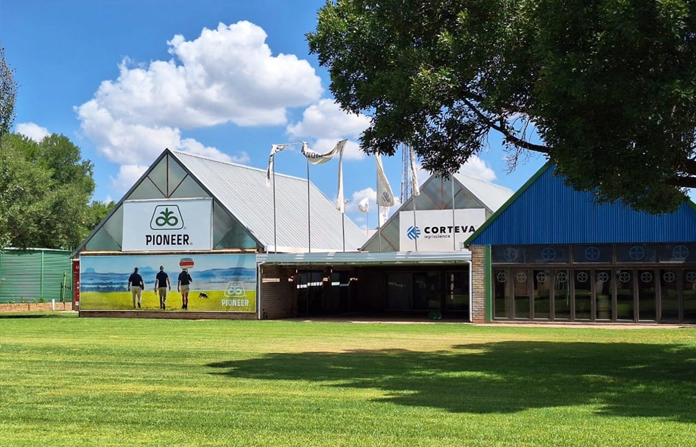 Sistema di conferenza digitale per la sede centrale di NAMPO, sud Africa